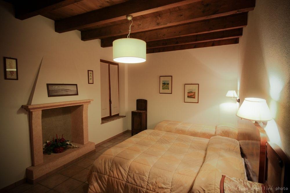 Agriturismo Cascina Boschi Apartment Volta Mantovana Exterior photo